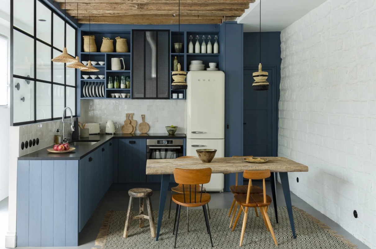Immagine originale dell’articolo: Idee salvaspazio per cucine piccole e strette: come trasformare un limite in un punto di forza