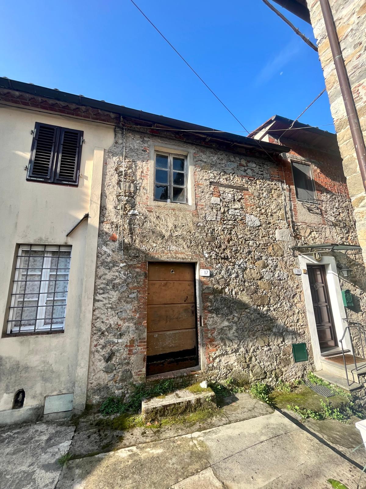 Terraced house for renovation
