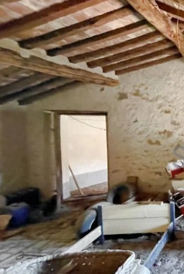 Fotografia originale: Terratetto da ristrutturare a Borgo a Mozzano (LU)